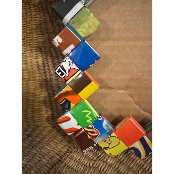 Handmade Recycled cardboard picture frame - Picture 5 of 12